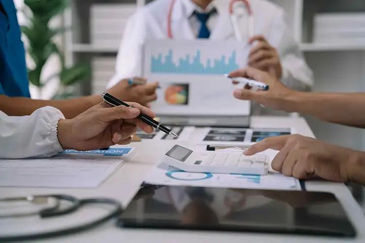 Medical Device Investment Advisory